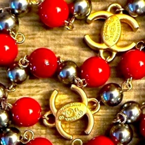 WOW POSHMARK - Authentic Chanel Superstar Red Silver Gold Iconic Necklace 52” - Picture 3 of 16